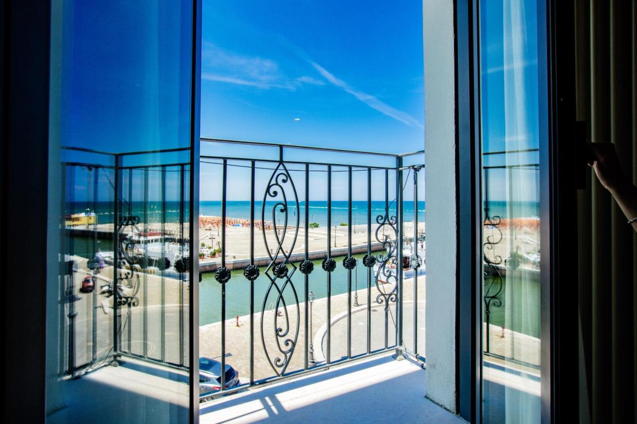 Miramare Hotel Ristorante Convegni Чезенатико Екстериор снимка