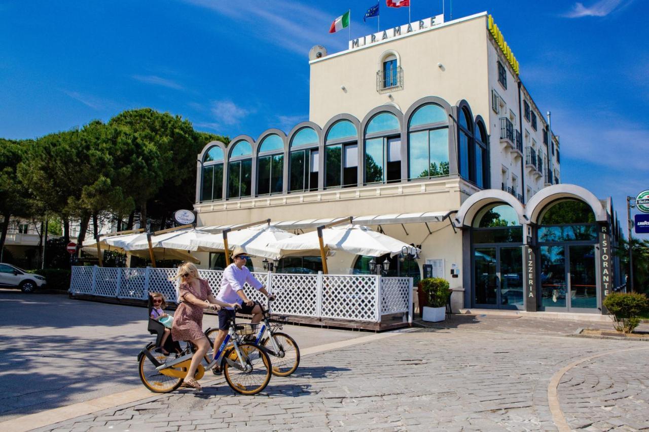 Miramare Hotel Ristorante Convegni Чезенатико Екстериор снимка