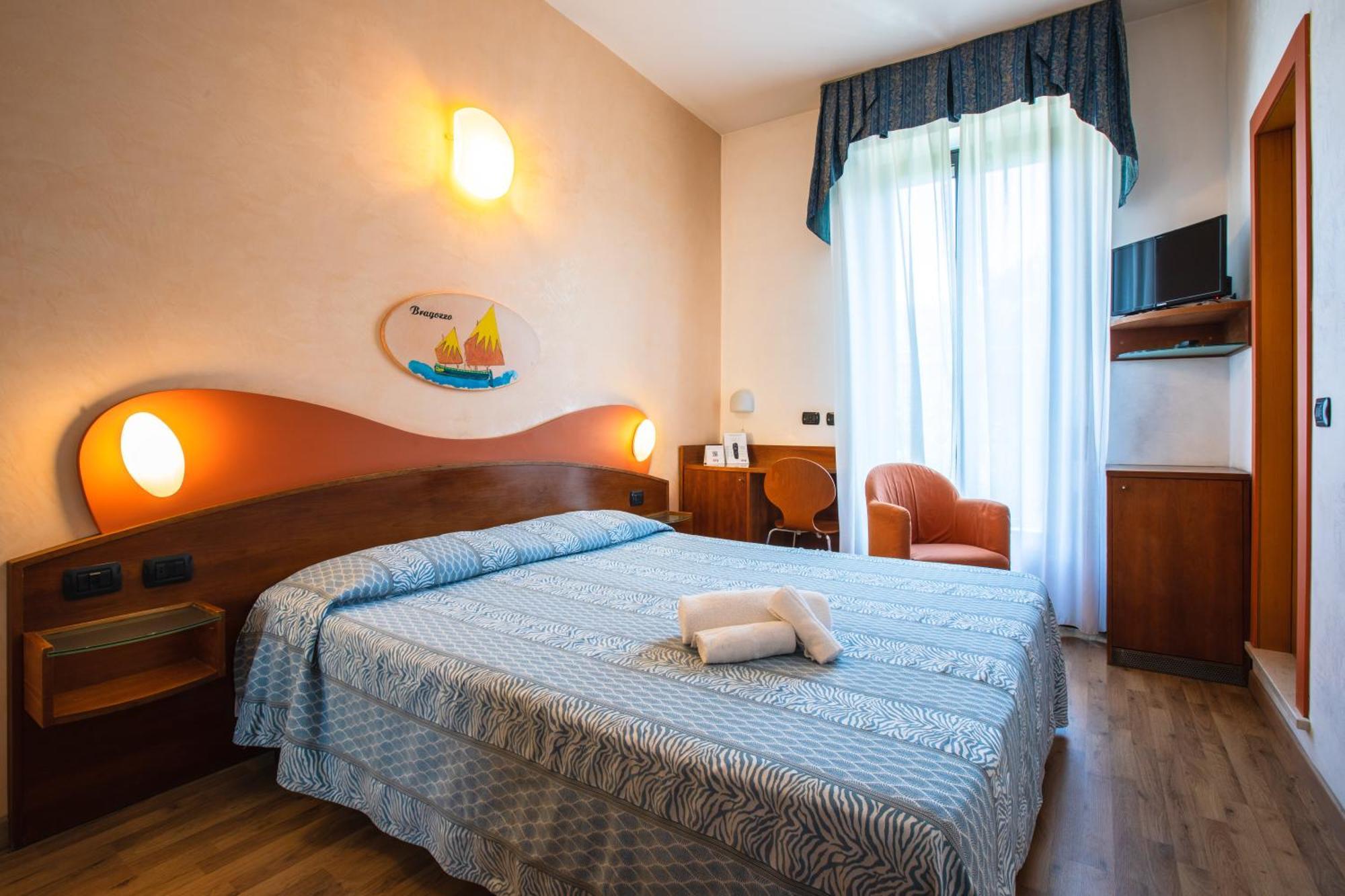 Miramare Hotel Ristorante Convegni Чезенатико Екстериор снимка